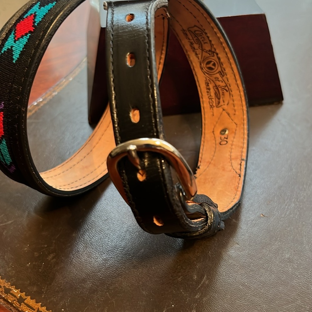 Aztec Handcrafted Leather Belt in Tan with Black Edging - Picture 4 of 14